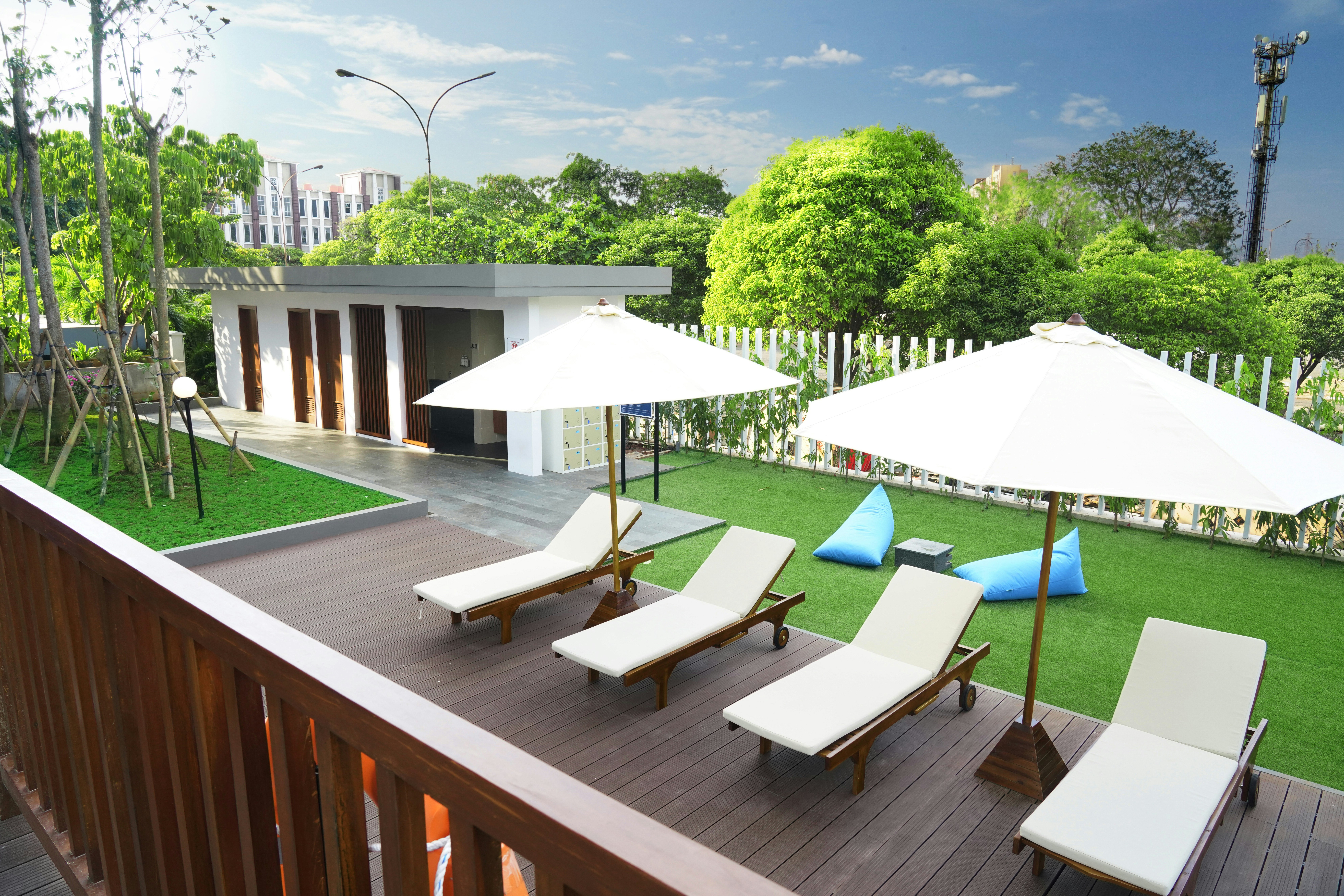 Holiday Inn Express Jakarta International Expo 69/75