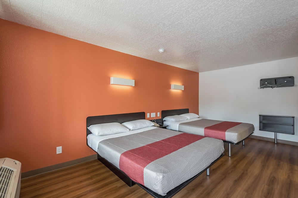 Motel6 Fallon, NV 20/46