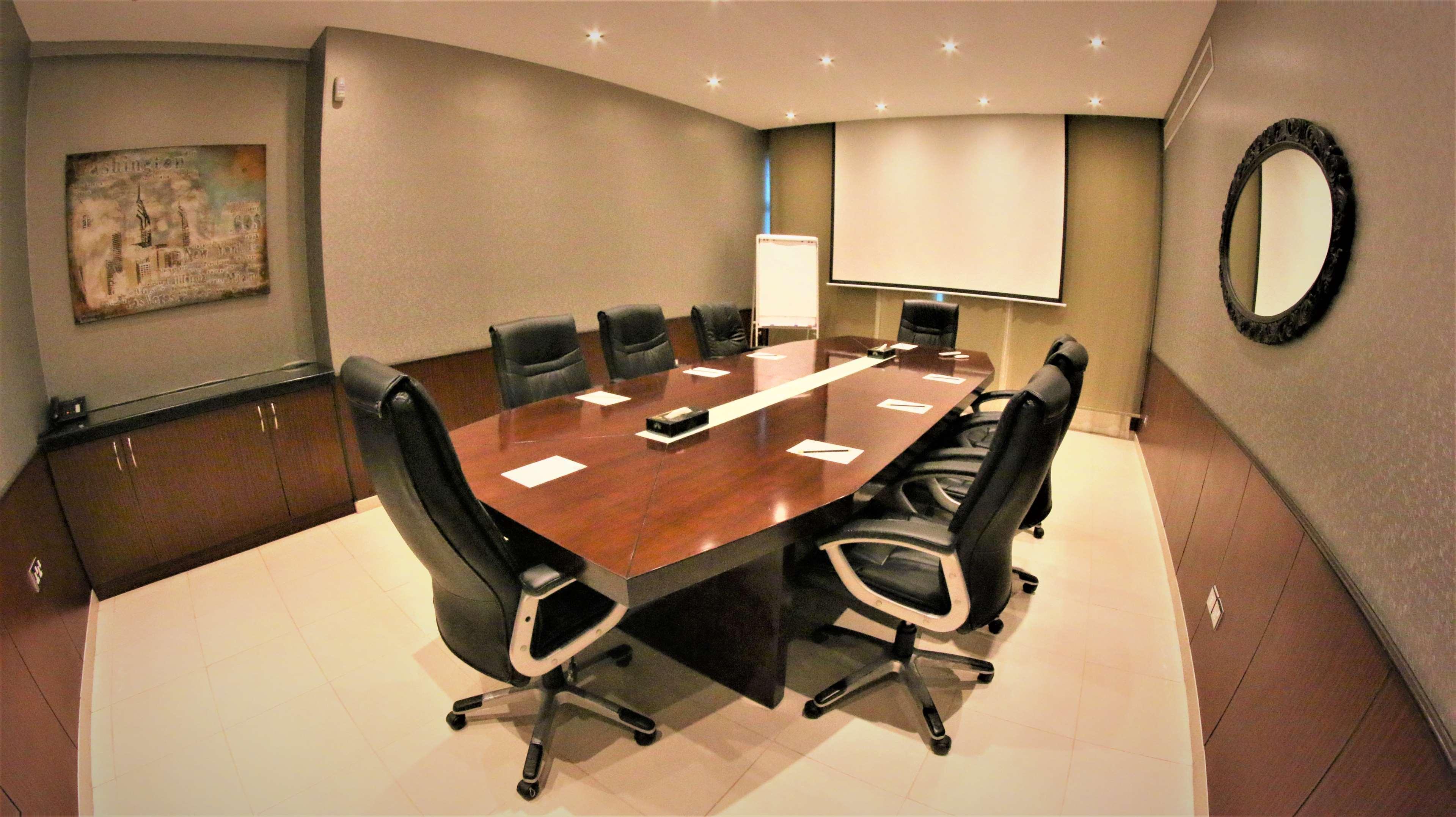 City Center Hotel Manama 41/50