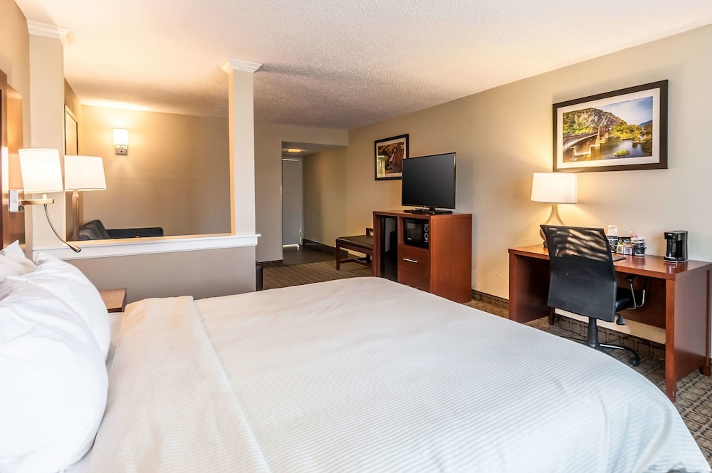 Clarion Inn Harpers Ferry-Charles Town 13/51