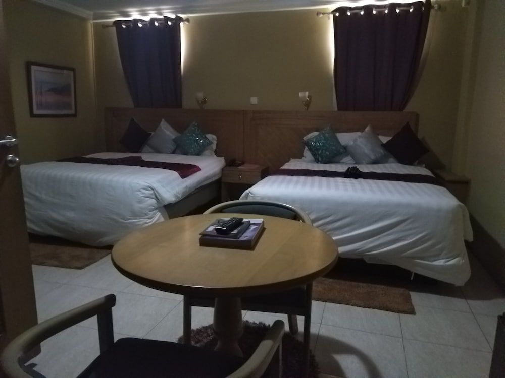 غرفة فاخرة بسرير فردي، Sam's Cottage 3/5