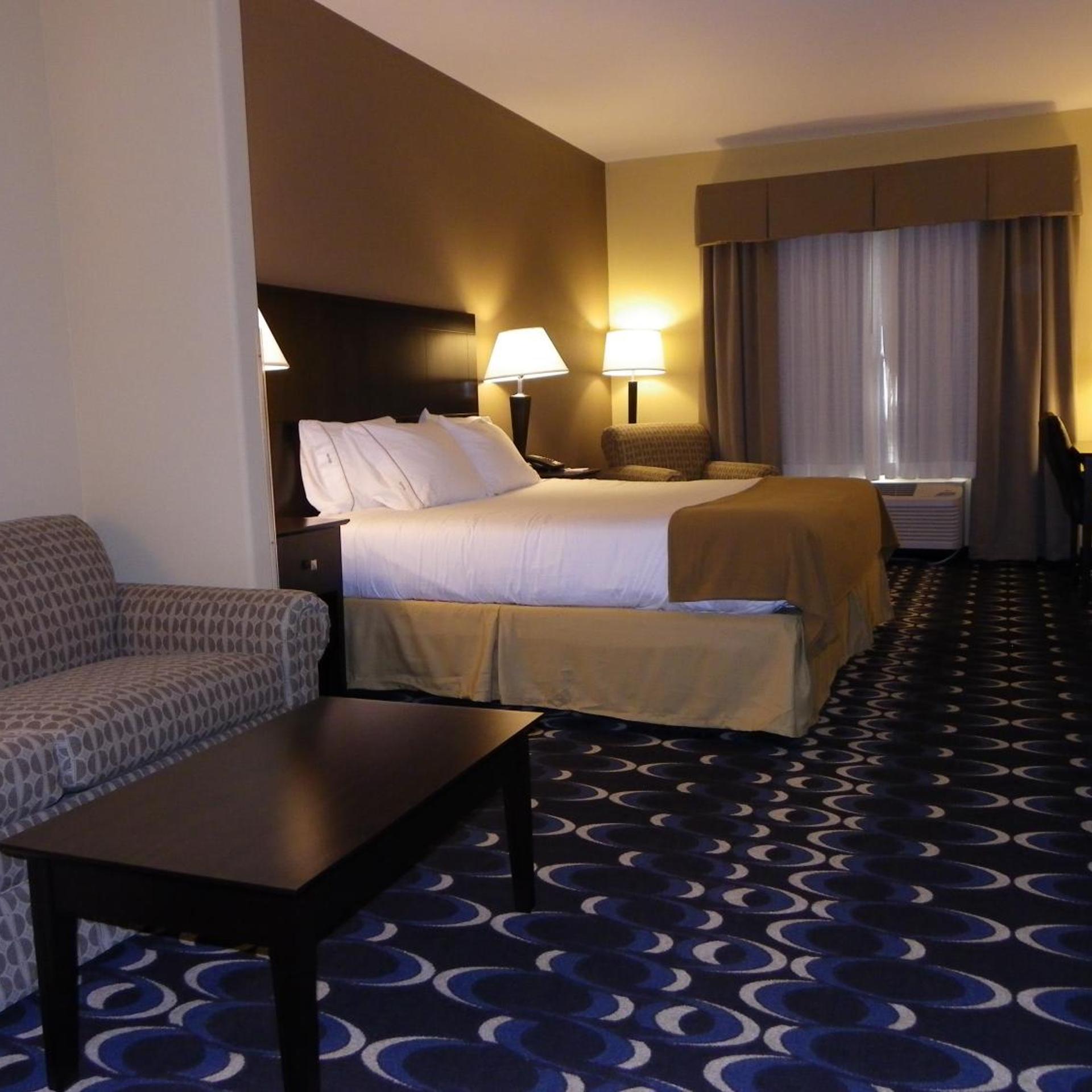 جناح ركني بسرير كينج، Holiday Inn Express Hotel And Suites Las Cruces North 4/10