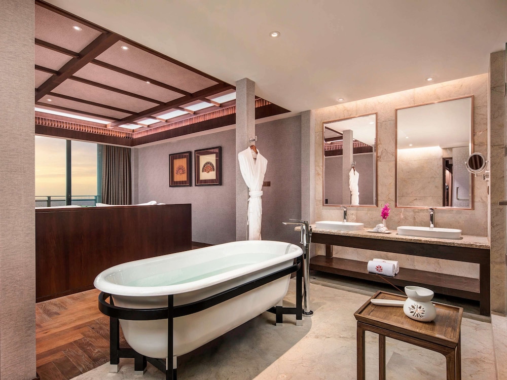 Angsana Zhuhai Phoenix Bay 15/50