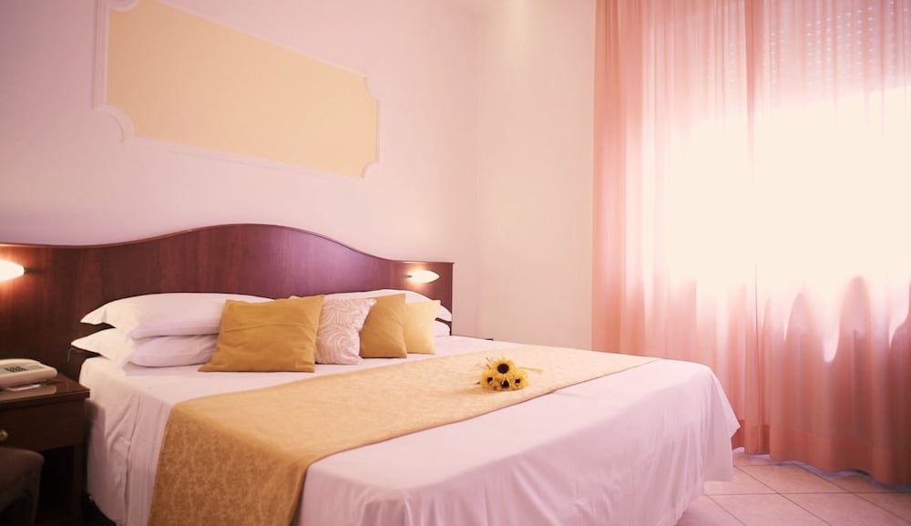 Grifone Hotel Ristorante 15/50