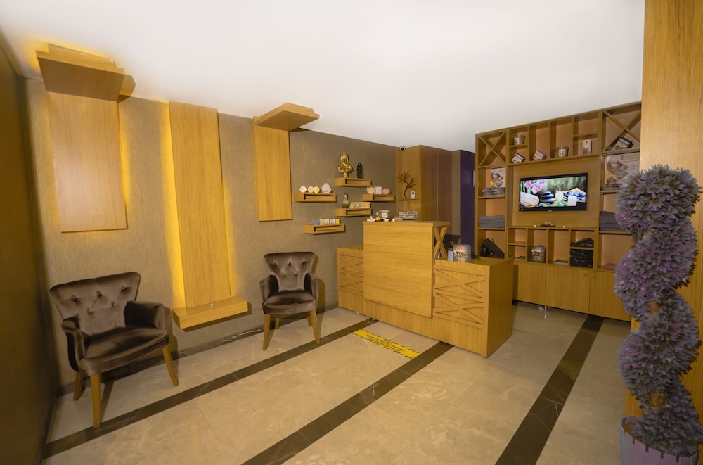 Vespia Hotel 59/70
