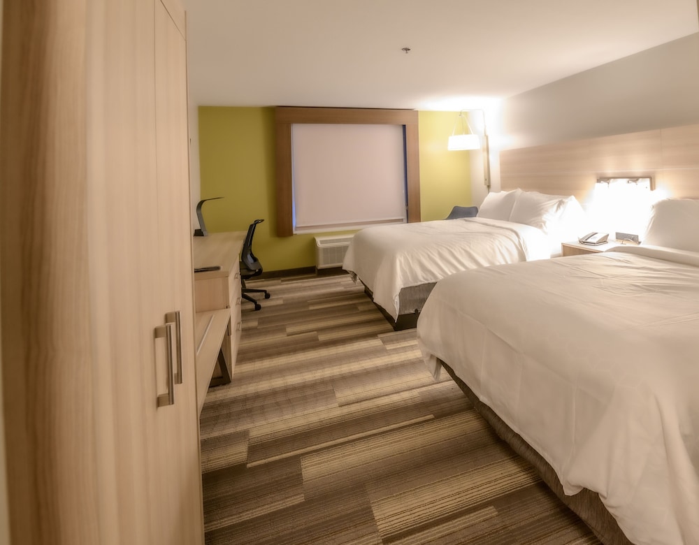 Holiday Inn Express And Suites Dayton East Beavercreek 13/46