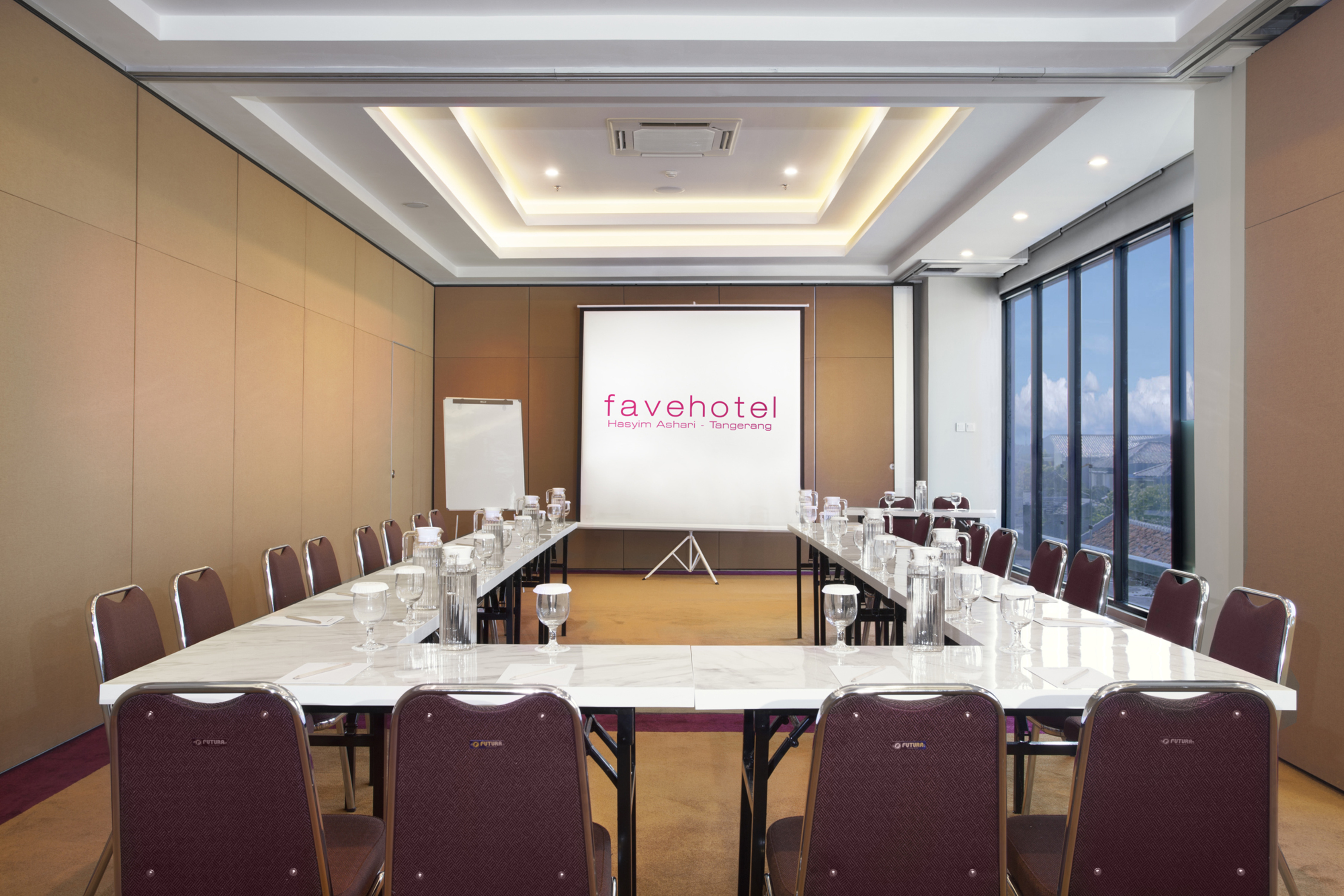 Favehotel Hasyim Ashari Tangerang 26/28