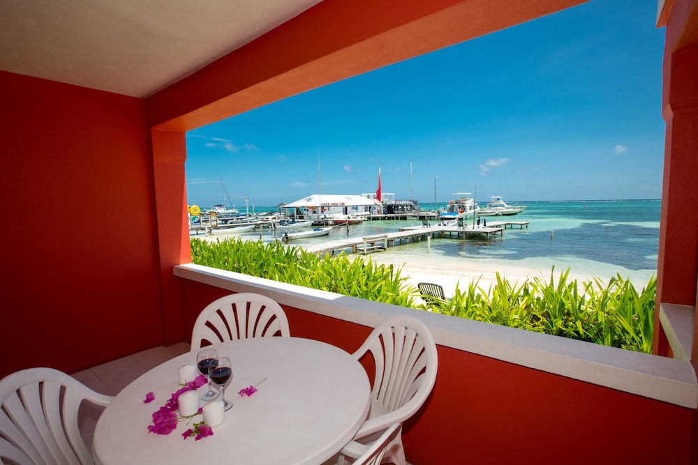 Mayan Princess Hotel 26/50