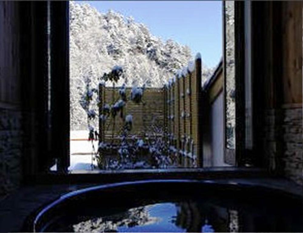 Yado Hanaya Tokubei - Dorogawa-Onsen Hot Spring 18/28