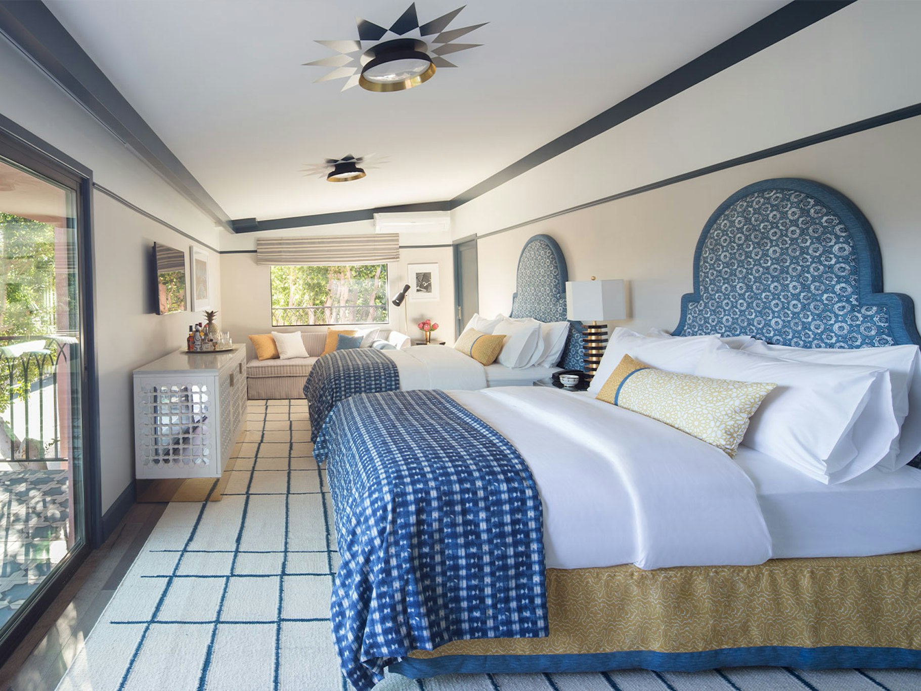 Guest Room, Deluxe, 2 Queen Beds
