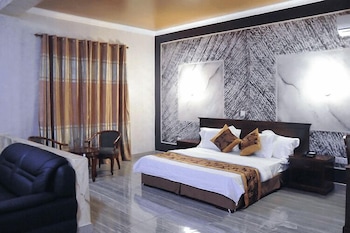 Tomreik Hotel 20/55