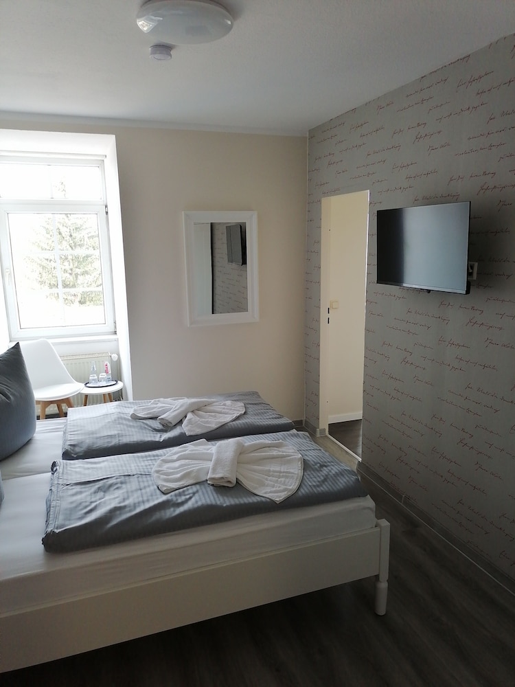 Regiohotel Quedlinburger Hof 41/57