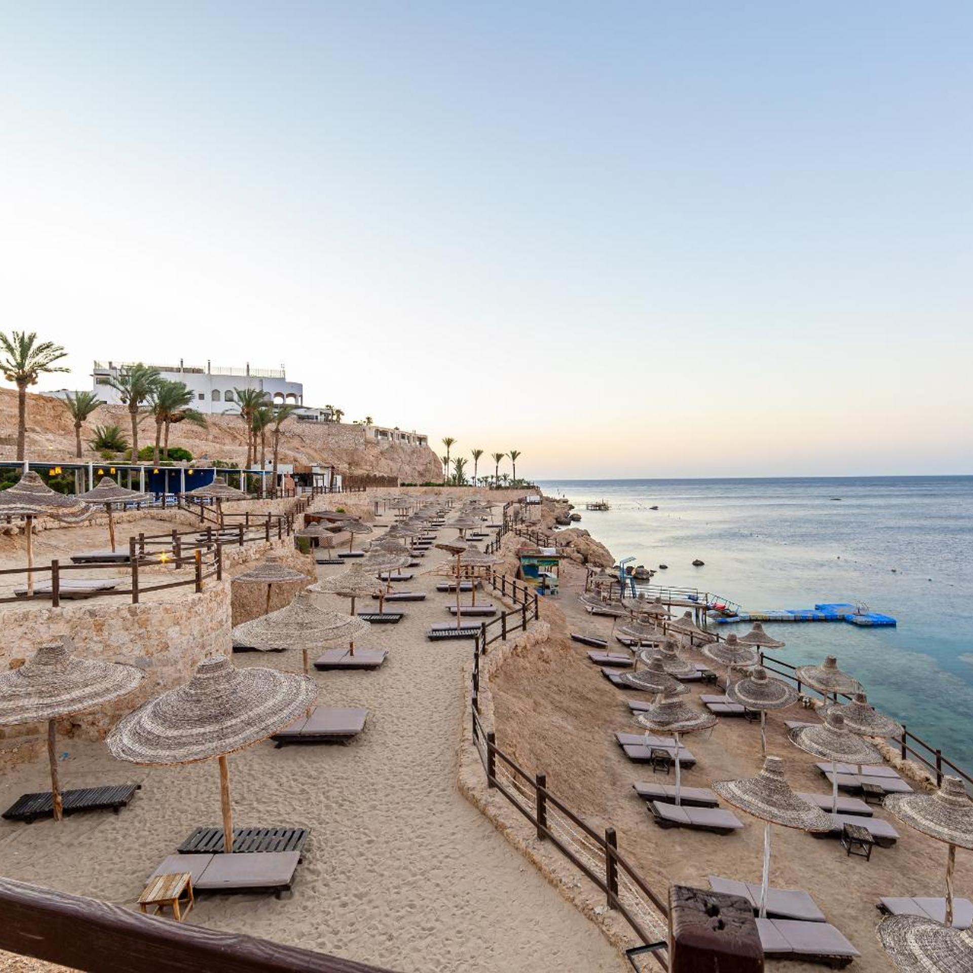 Sharm Resort 61/75