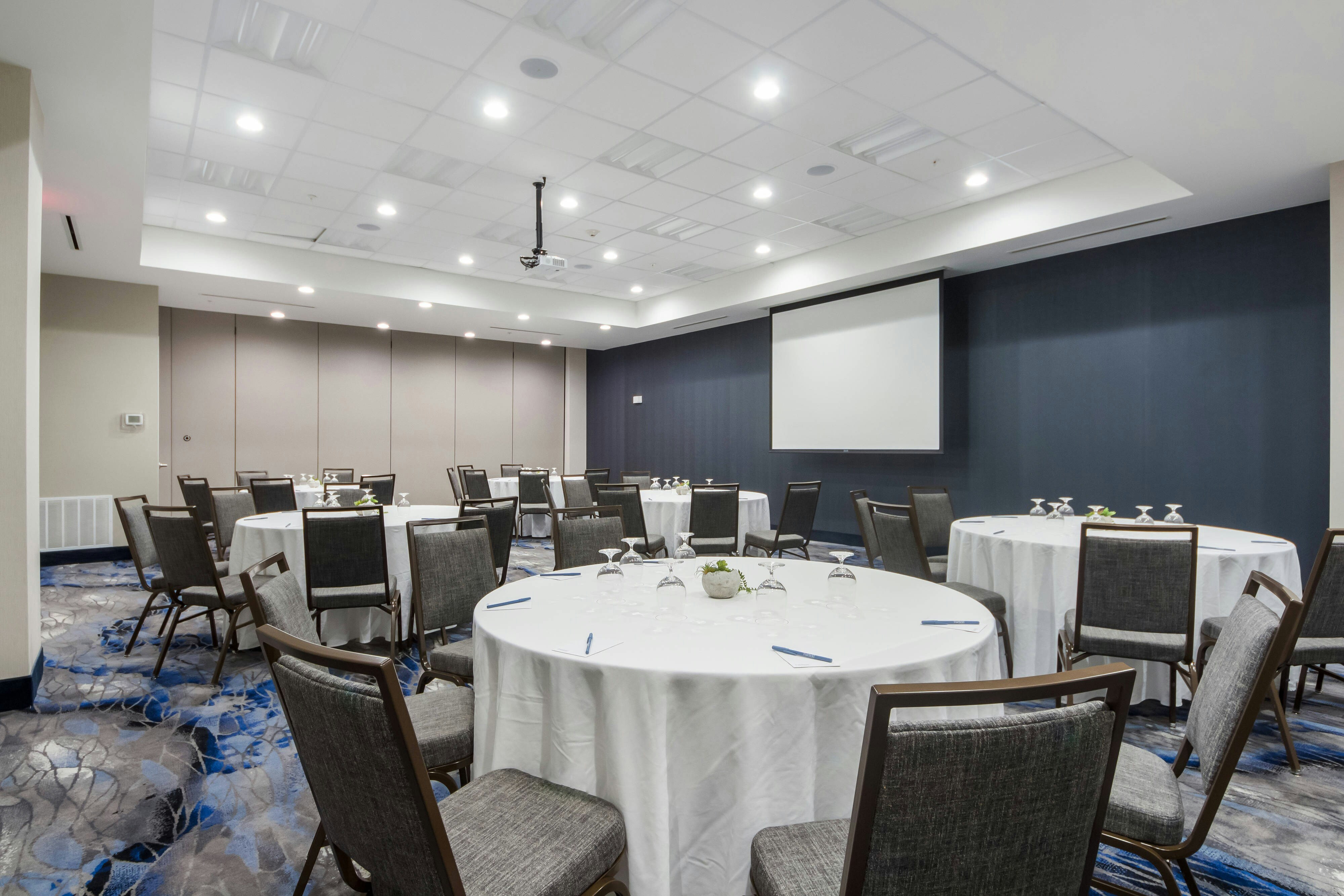 Fairfield Inn & Suites By Marriott Dallas Plano/Frisco 31/42