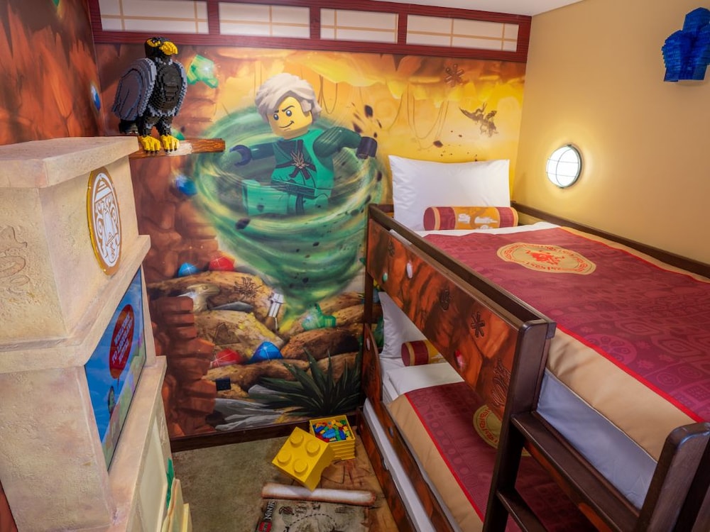 LEGOLAND Hotel Dubai 19/45