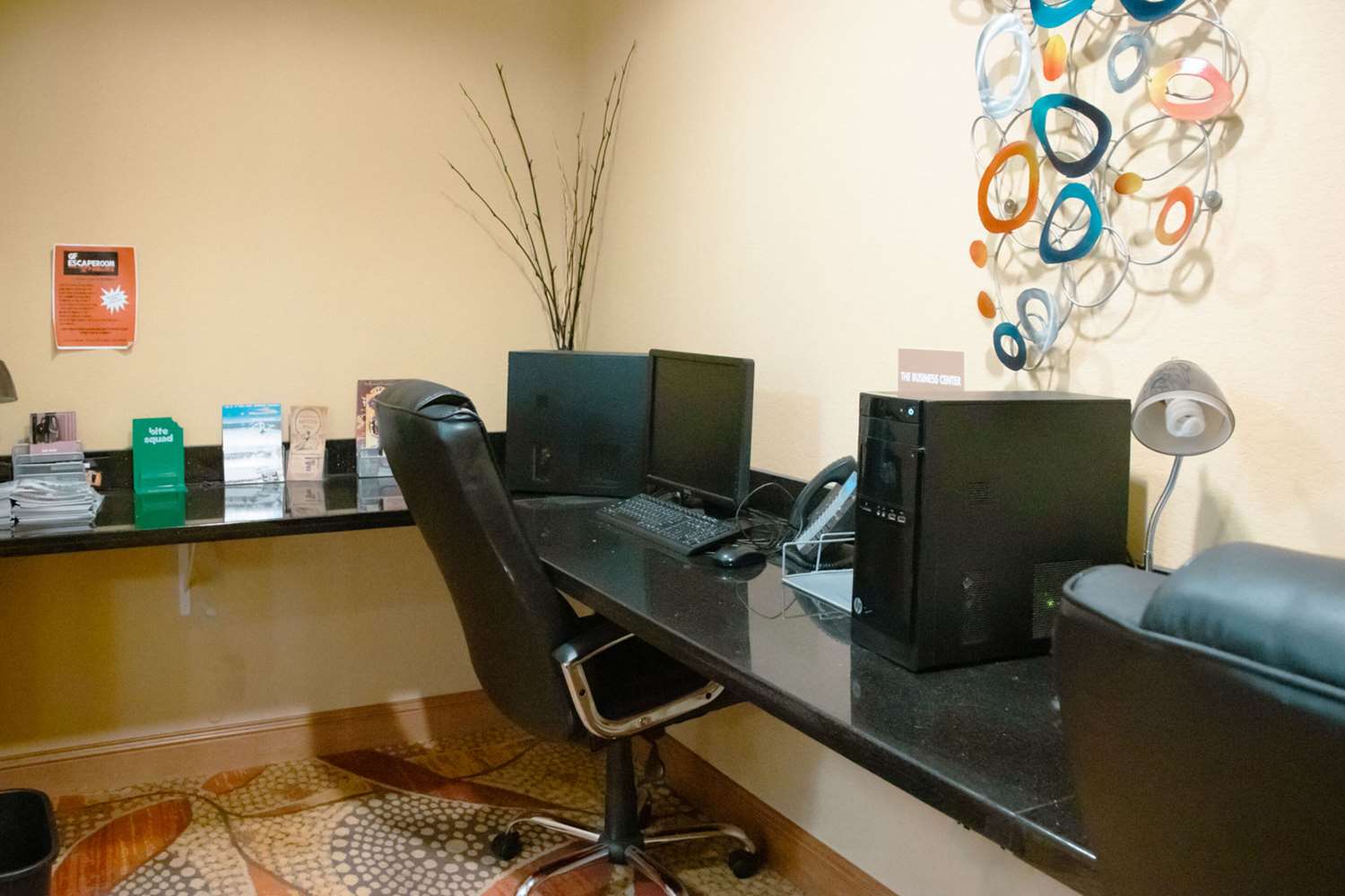 Comfort Inn & Suites Grand Forks near Alerus Center 26/27