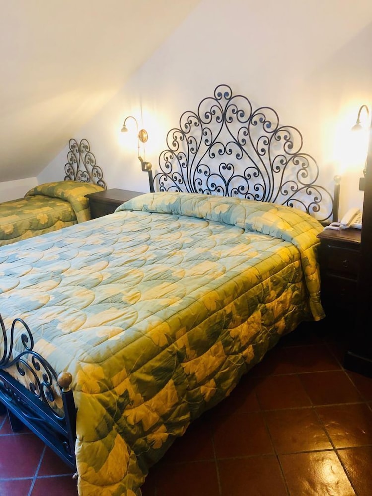 Hotel Bucaneve 15/40