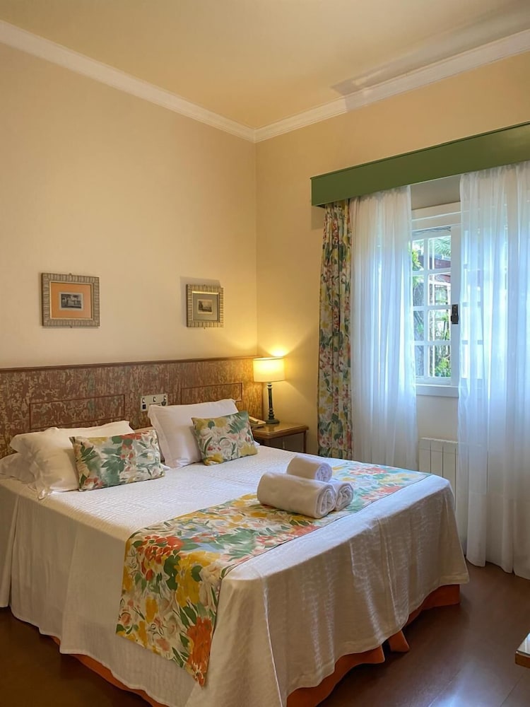 Tri Hotel Le Chateau 6/22