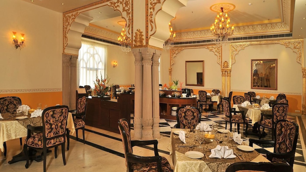 Rajasthali Resort And Spa 16/38