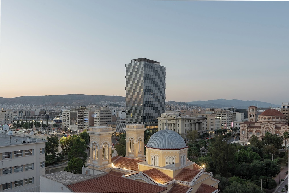 Piraeus City Hotel 53/63