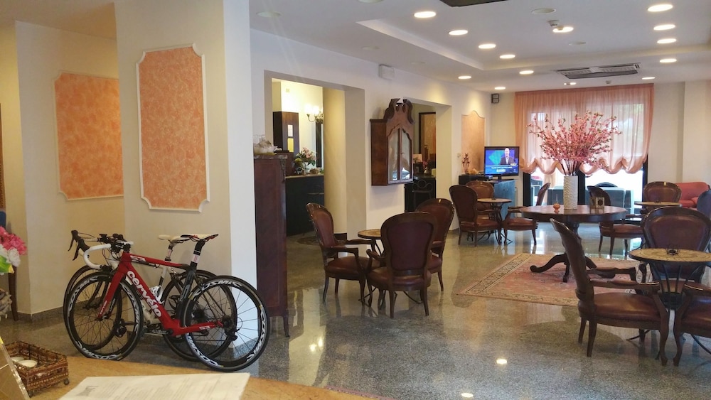 Hotel Memory 35/48