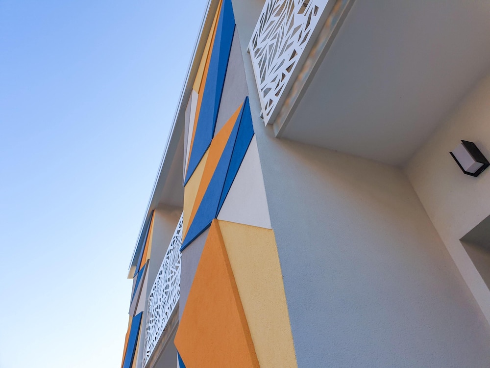 Color Hotel Rimini 6/69