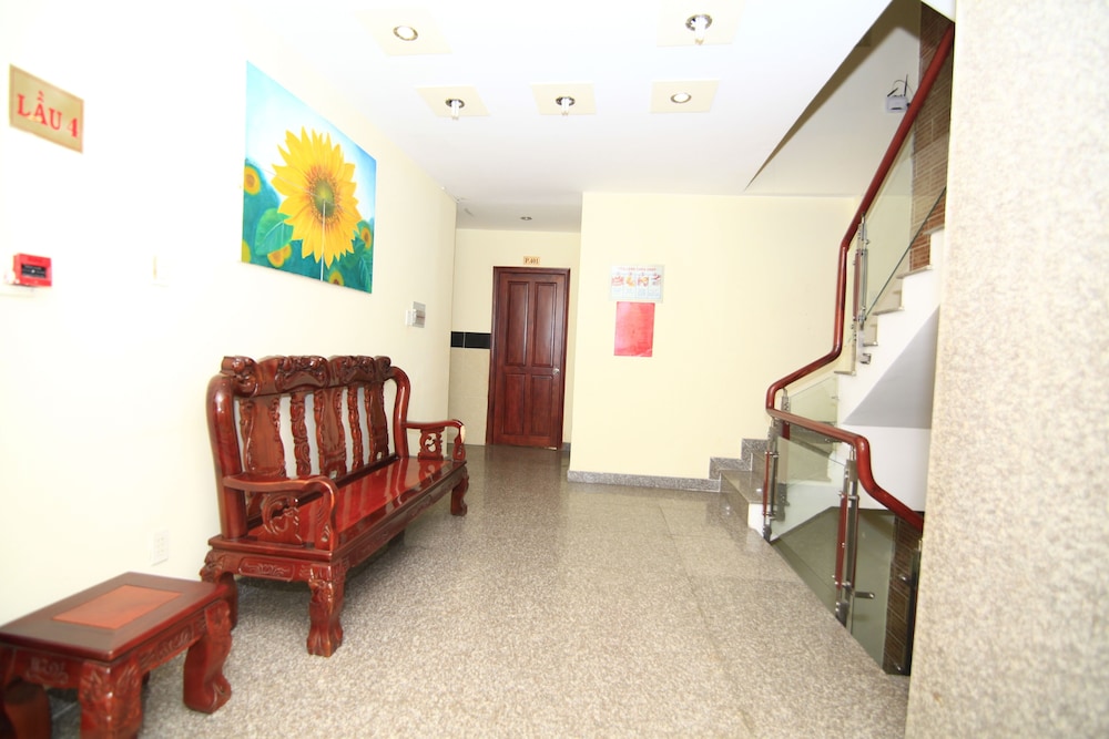 Truong Giang Hotel 42/60