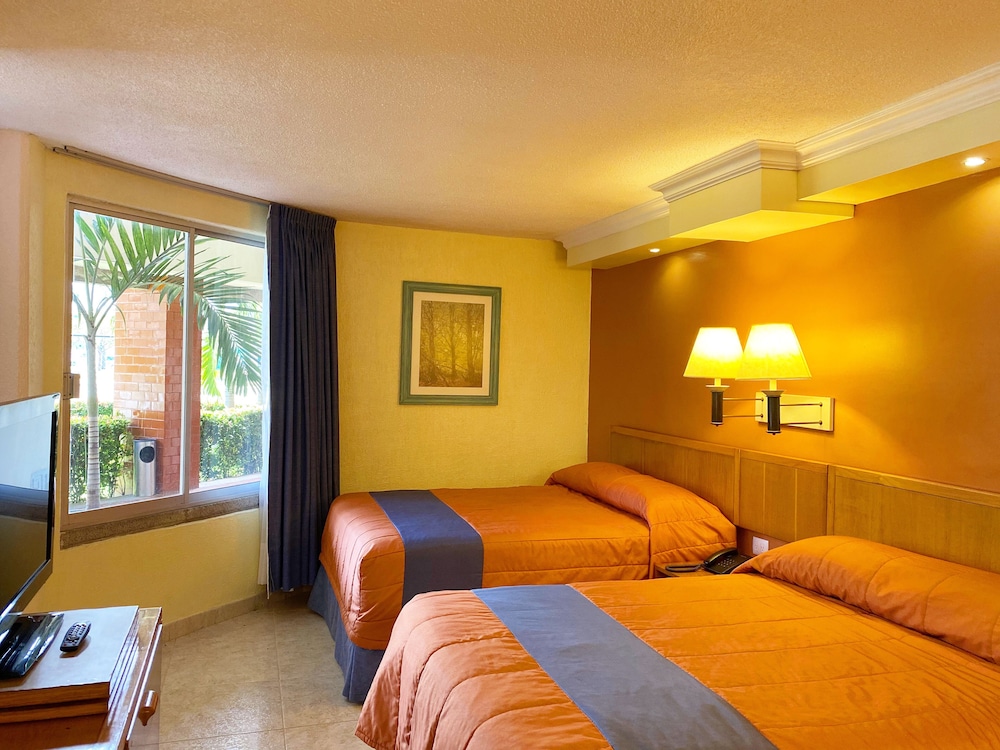 Hotel Jaragua 11/64