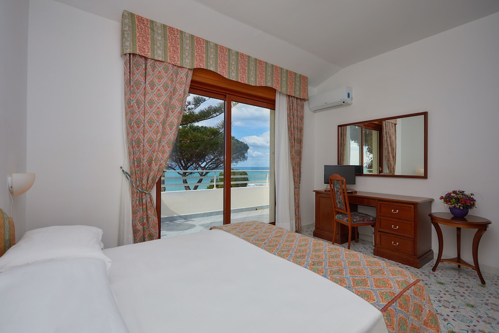 Club Residence la Castellana 12/50