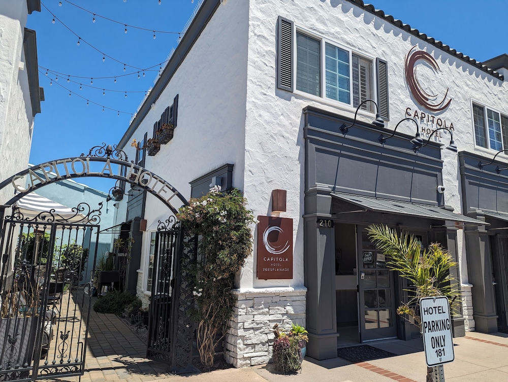Capitola Hotel in CAPITOLA - CA