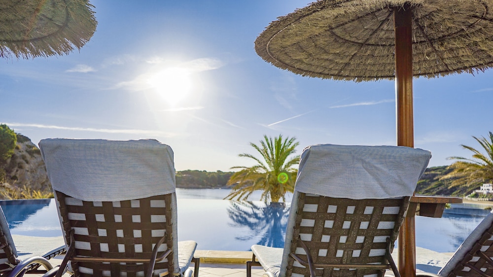 White Sands Beach Club 40/49