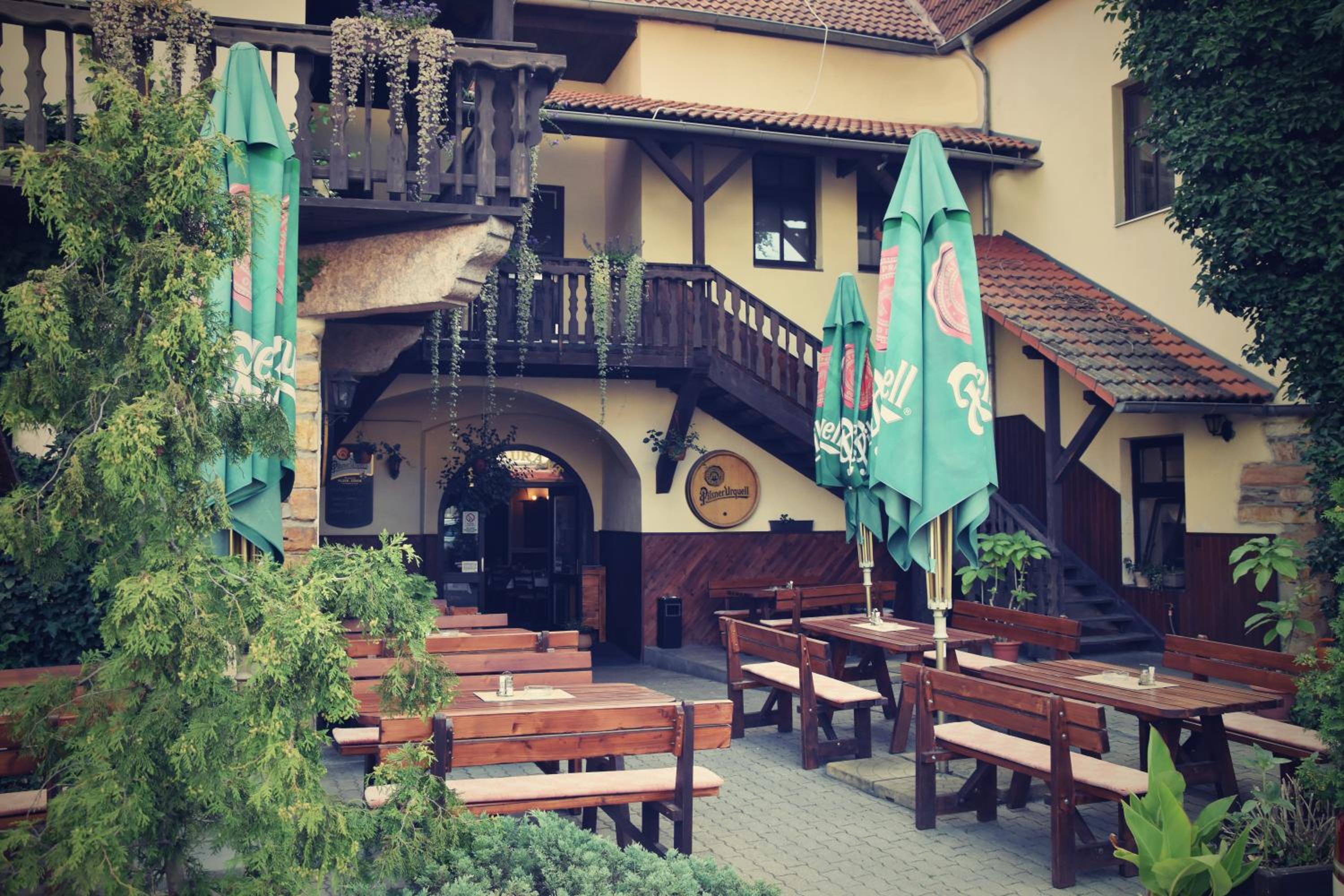 Hotel U dvou medvidku 5/57