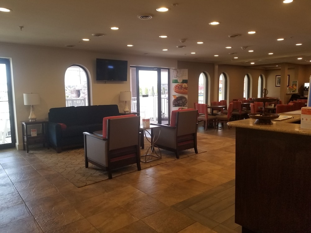 Quality Inn & Suites Ocean City Fenwick 25/52