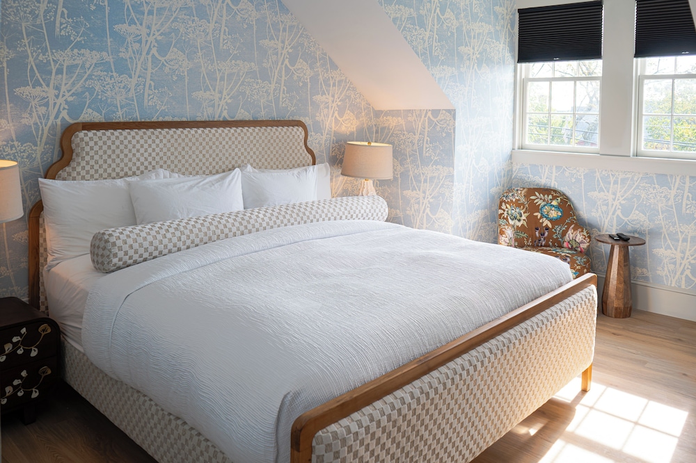 Hotel Thaxter 14/50