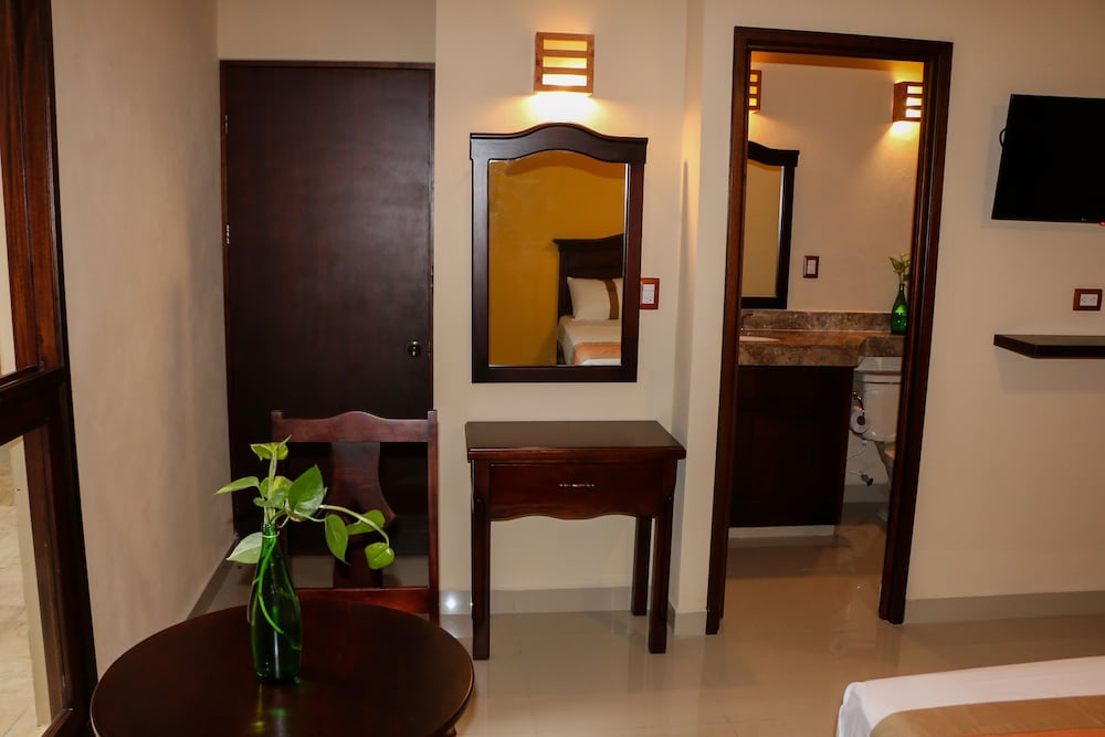 Hotel Boutique Gayser 47/53