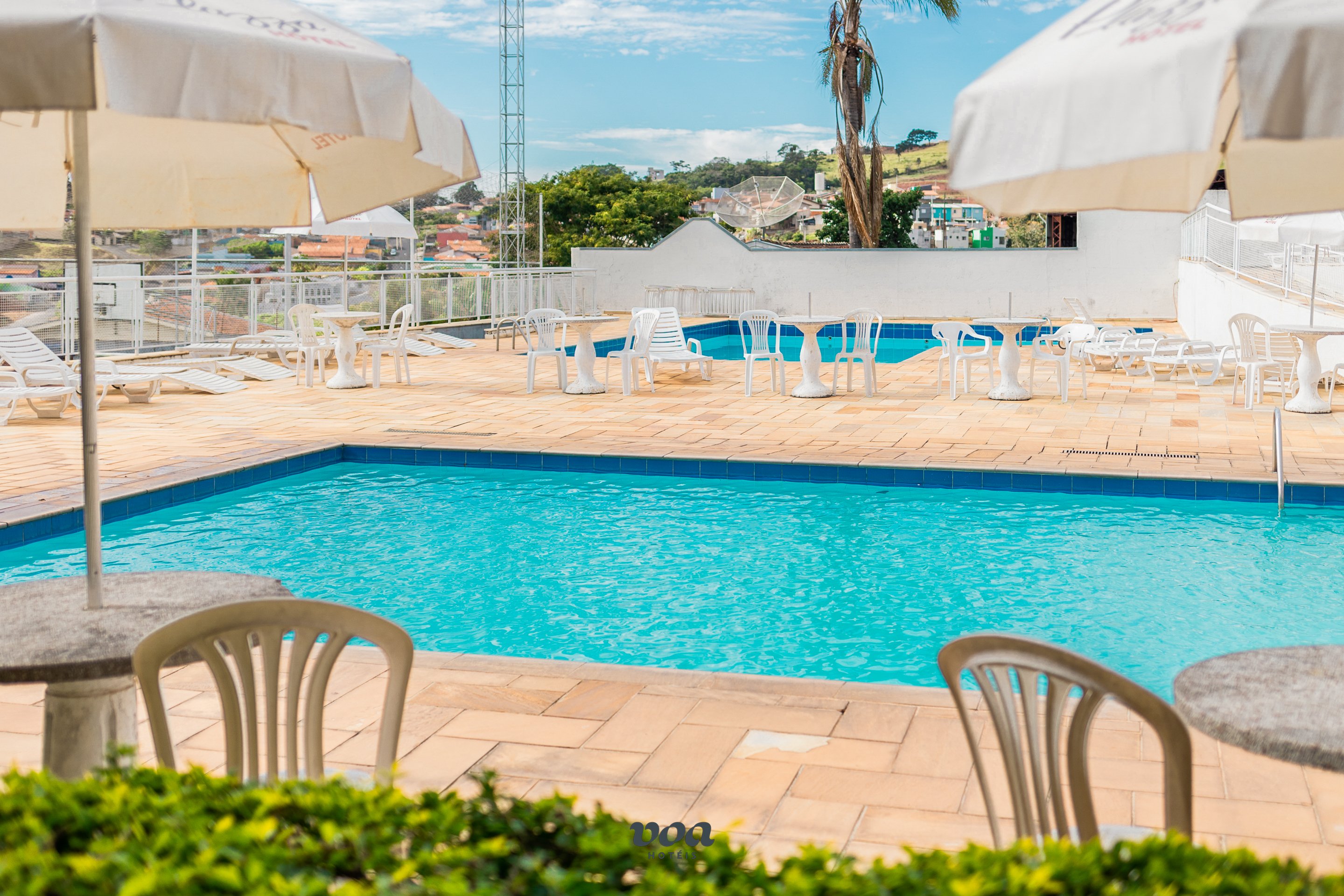 Plazza Hotel 53/55