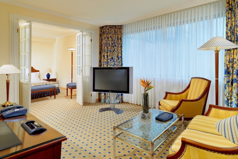 Sheraton Essen 32/57