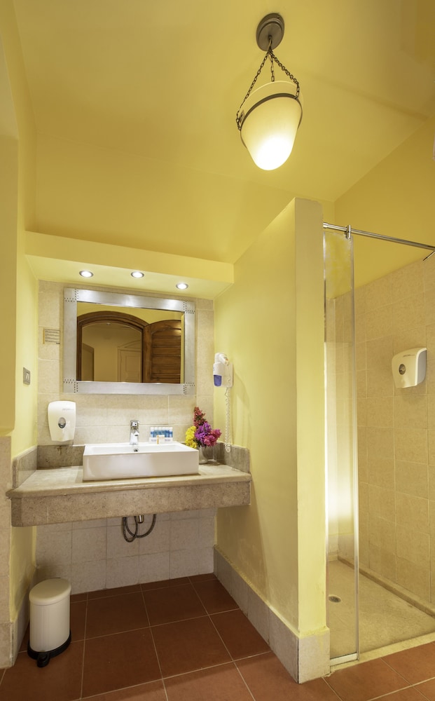 غرفة بريميوم، Three Corners Rihana Resort 8/8