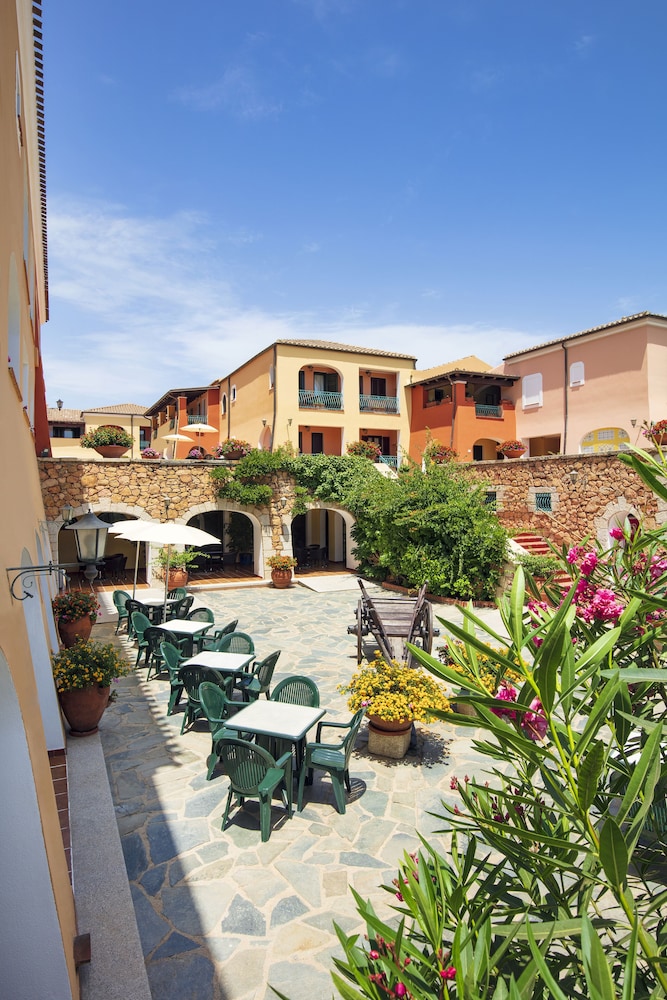 Club Hotel Torre Moresca