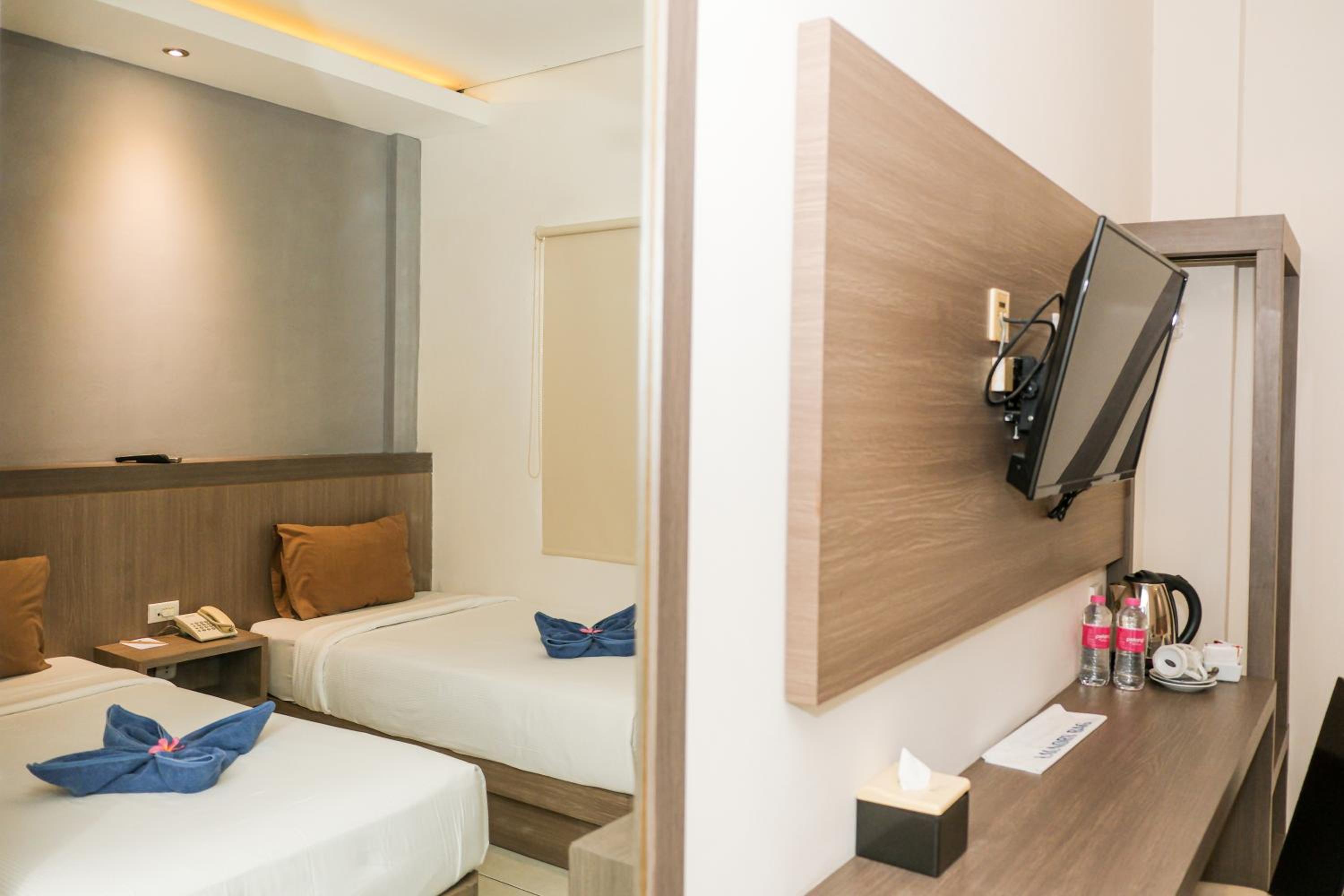 Hotel Dalu Semarang 49/50