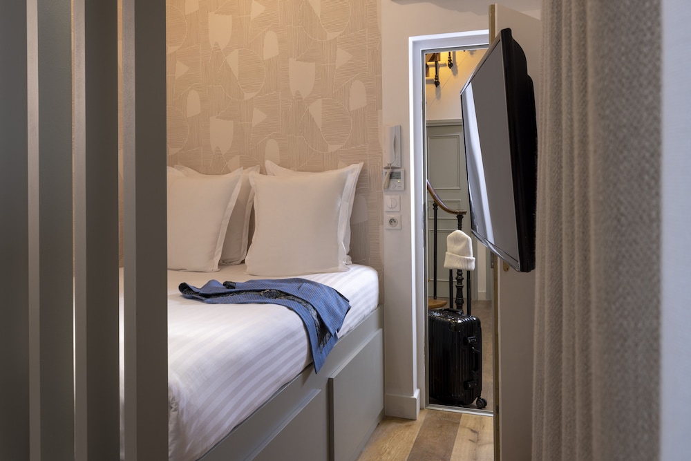 Yuna Blanche Serviced Apartments 40/71