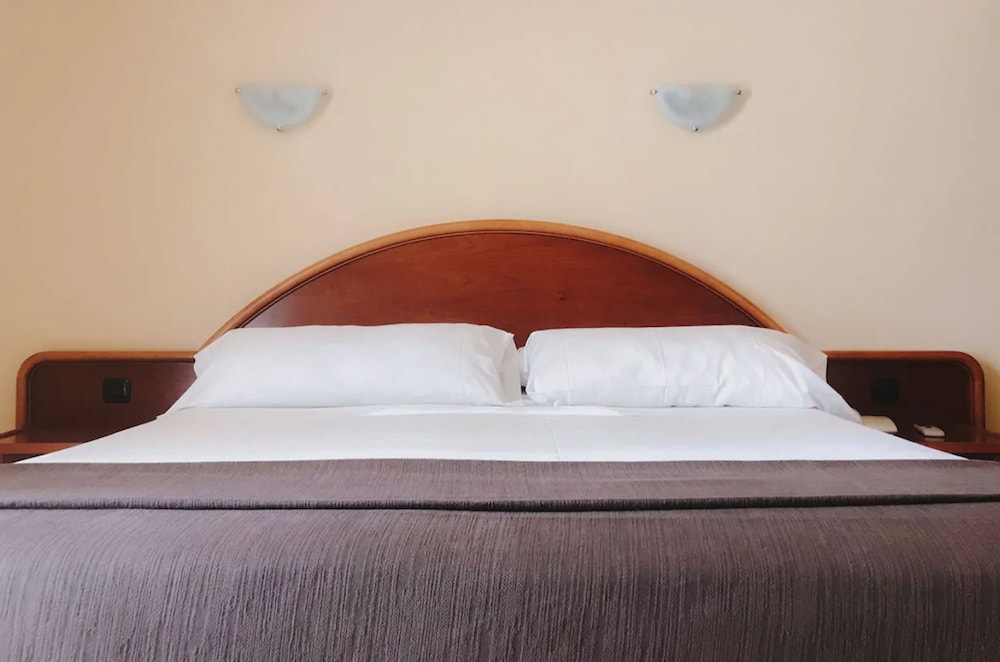 Hotel Marfil 9/56