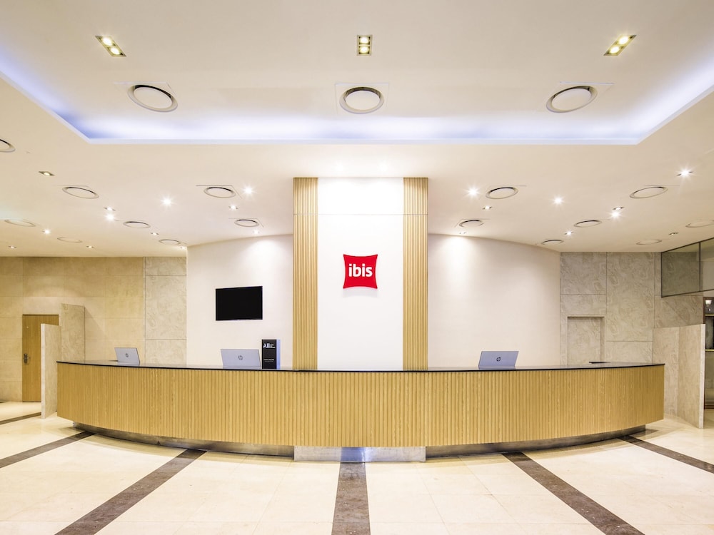 Ibis Ambassador Suwon 7/50