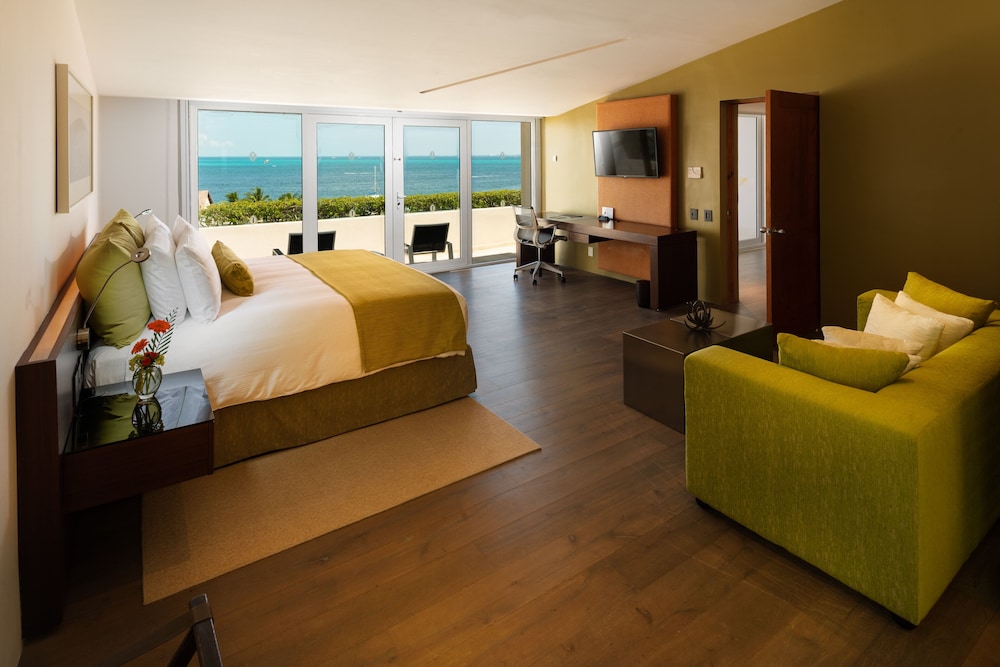 Presidente Intercontinental Cancun Resort 42/82