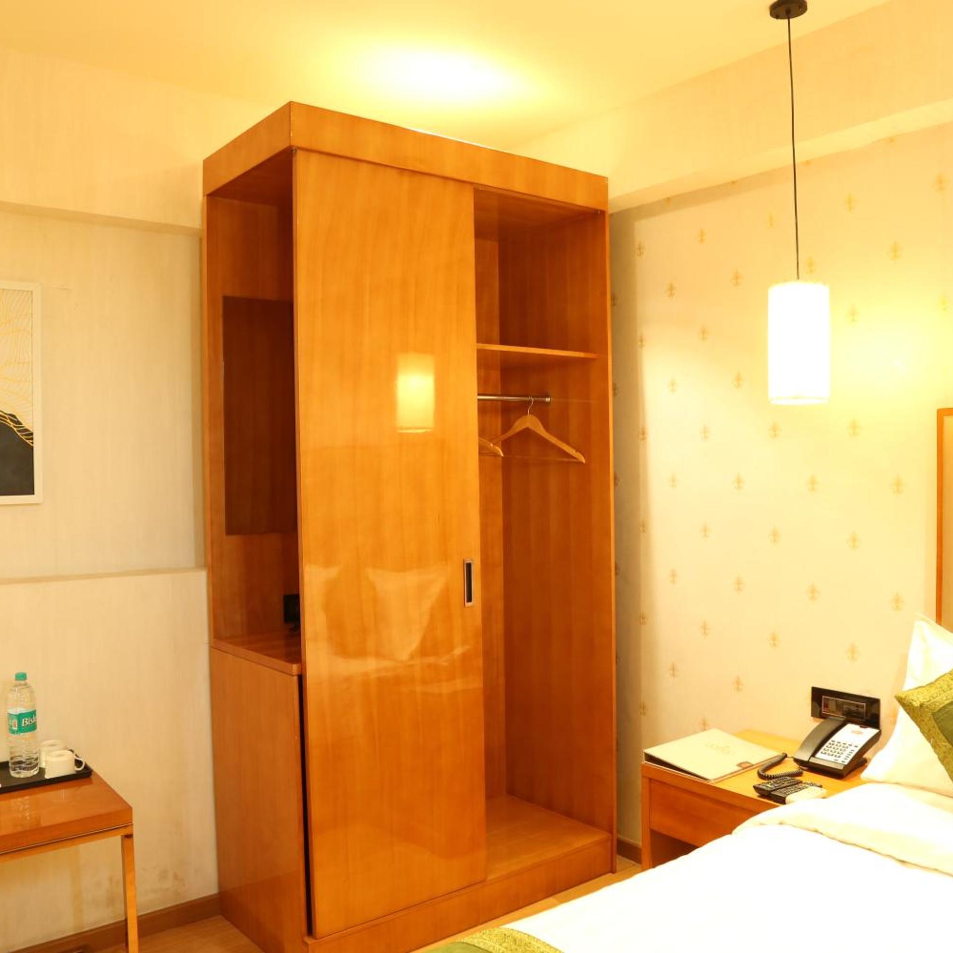 Hotel Reva Regency 21/38