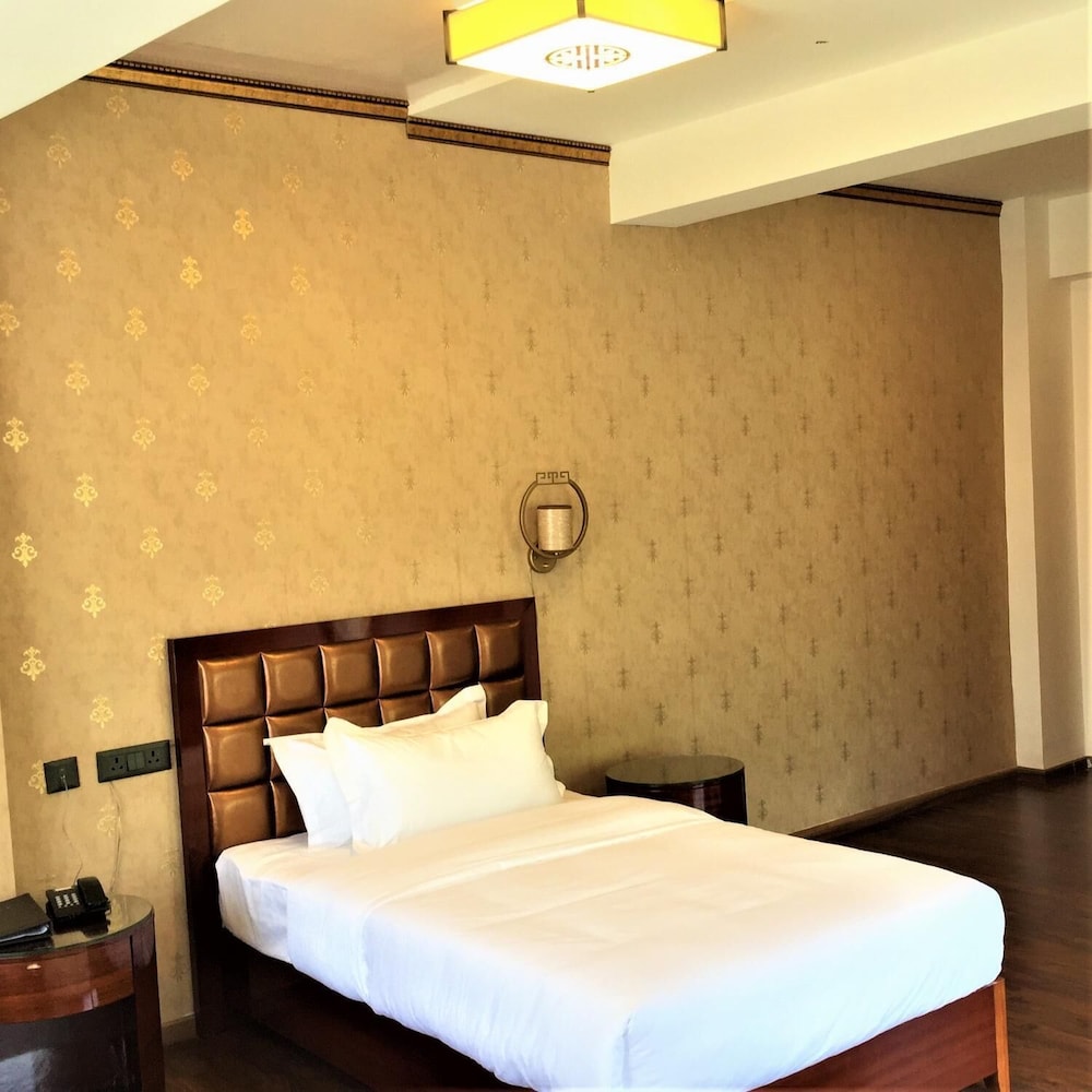 Bhutan Boutique Residency 18/29