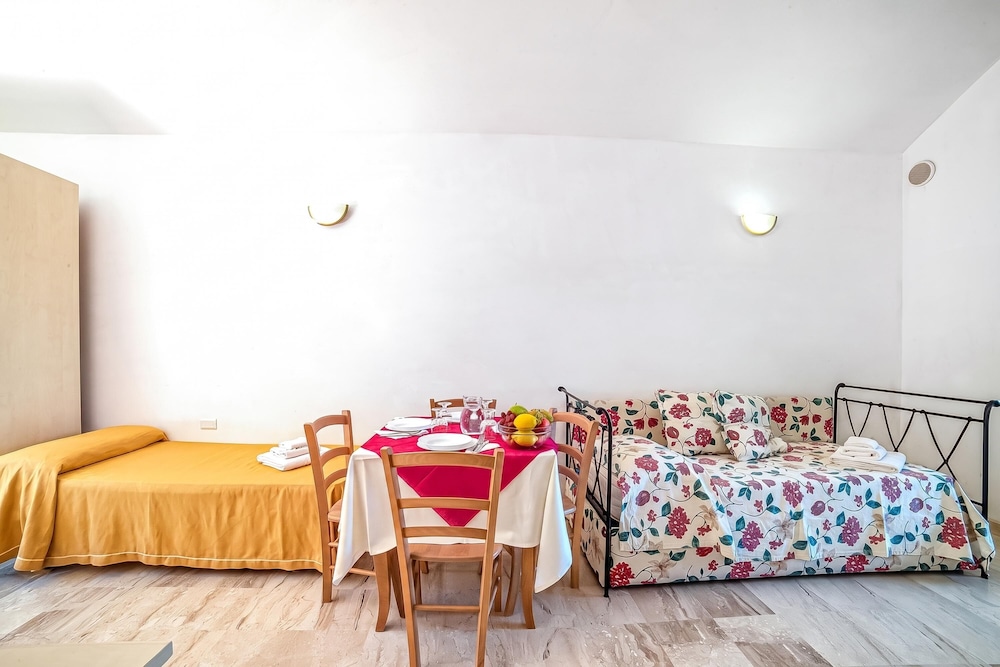 Family Village Otranto 29/50