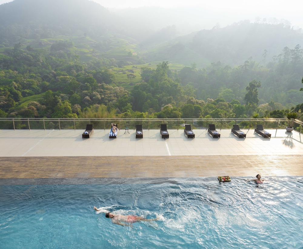 The Grand Cliff Resort Munnar 43/48