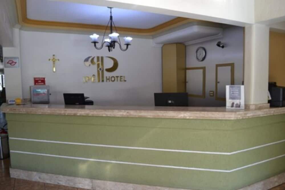 IPE HOTEL 7/35