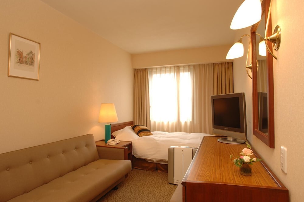 Grand Plaza Nakatsu Hotel 11/45